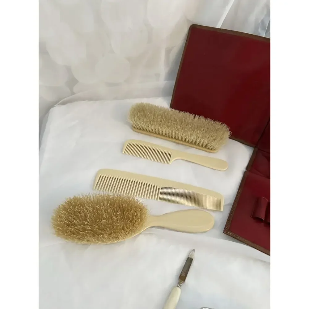 Antique 40’s Mens Toiletry Travel bag Leather Pouch Grooming Kit Collectible